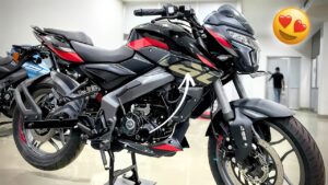 KTM को टक्कर देने आ गई Bajaj Pulsar NS160, जानिए इसकी कीमत और दमदार फीचर्स